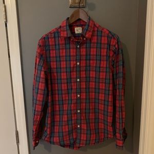 Medium Old Navy Red Plaid Button-down Shirt.
